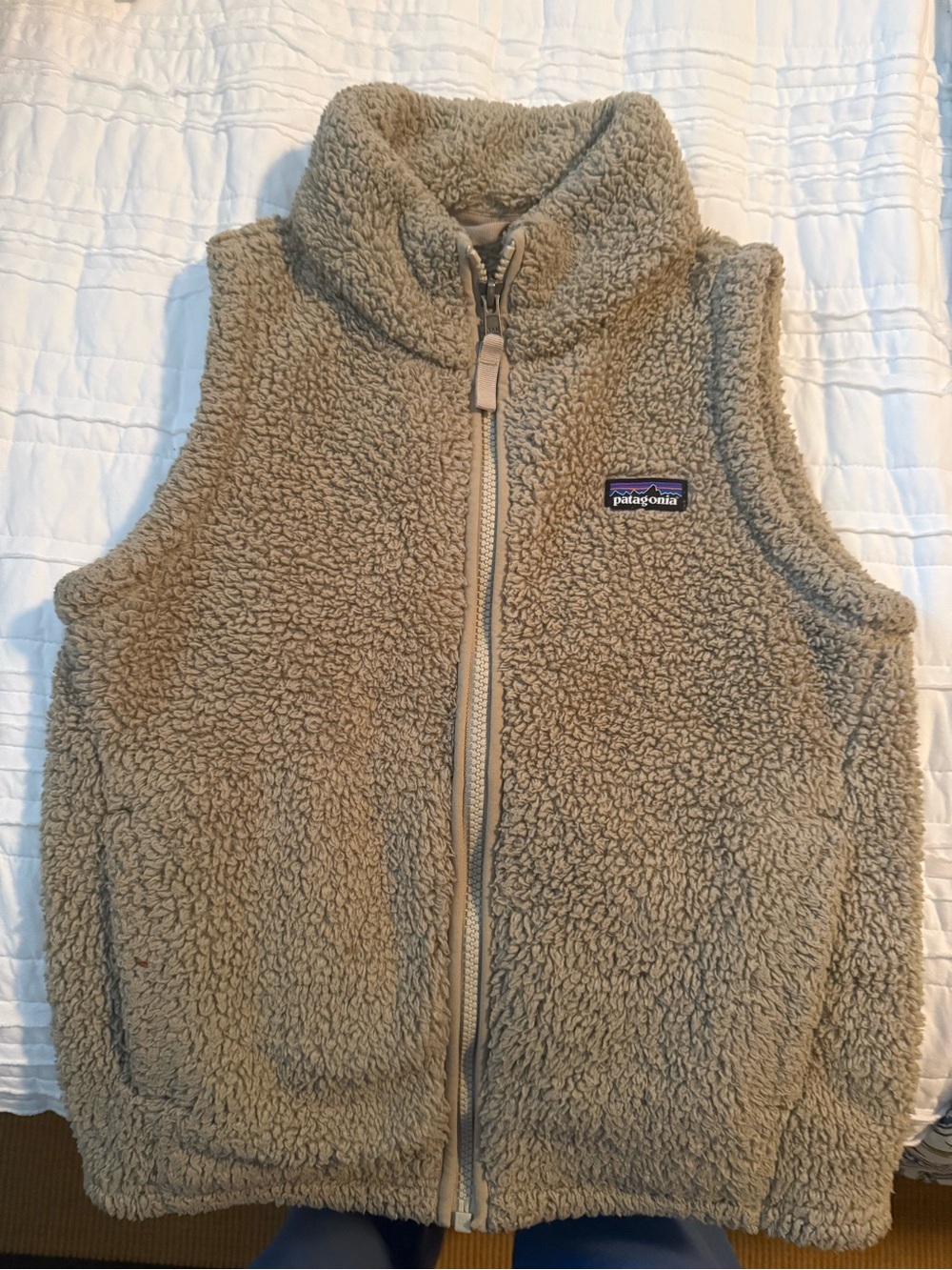 Patagonia Kids Medium (8) Khaki Fleece Vest